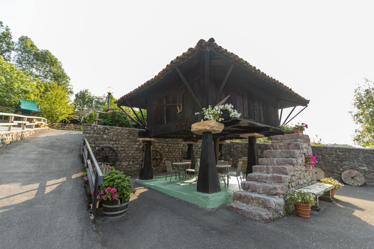 Hotel & Spa Villa De Mestas Местас-дель-Кон Экстерьер фото